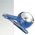 WINDPROOF CLIP ASHTRAY BLUE