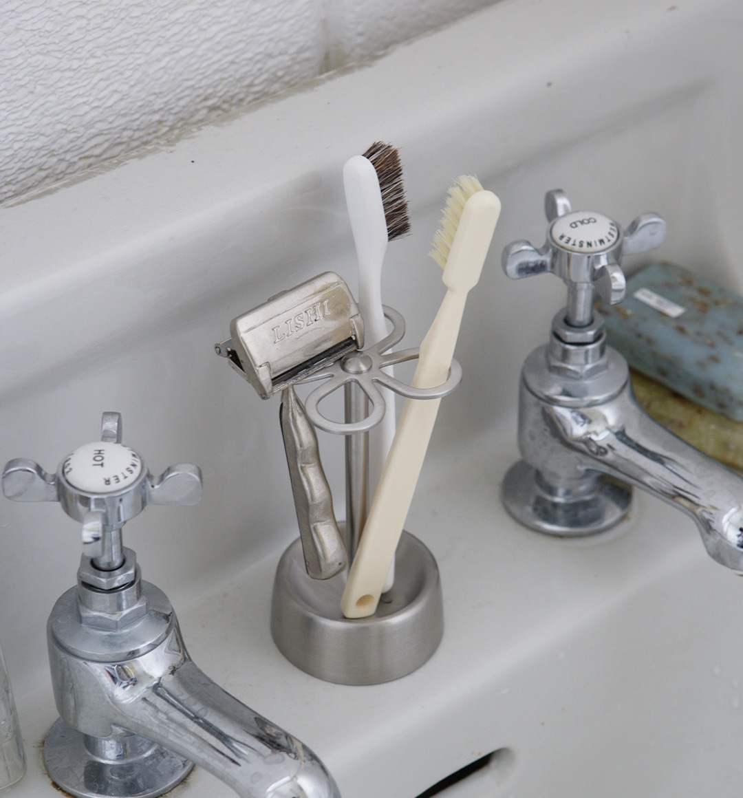 日用品雑貨 サニタリー 洗面所 歯ブラシスタンド ホルダー ラック ソープボトル ディスペンサー コップ ソープディッシュ 日用品雑貨 サニタリー 洗面所 歯ブラシスタンド ホルダー ラック
