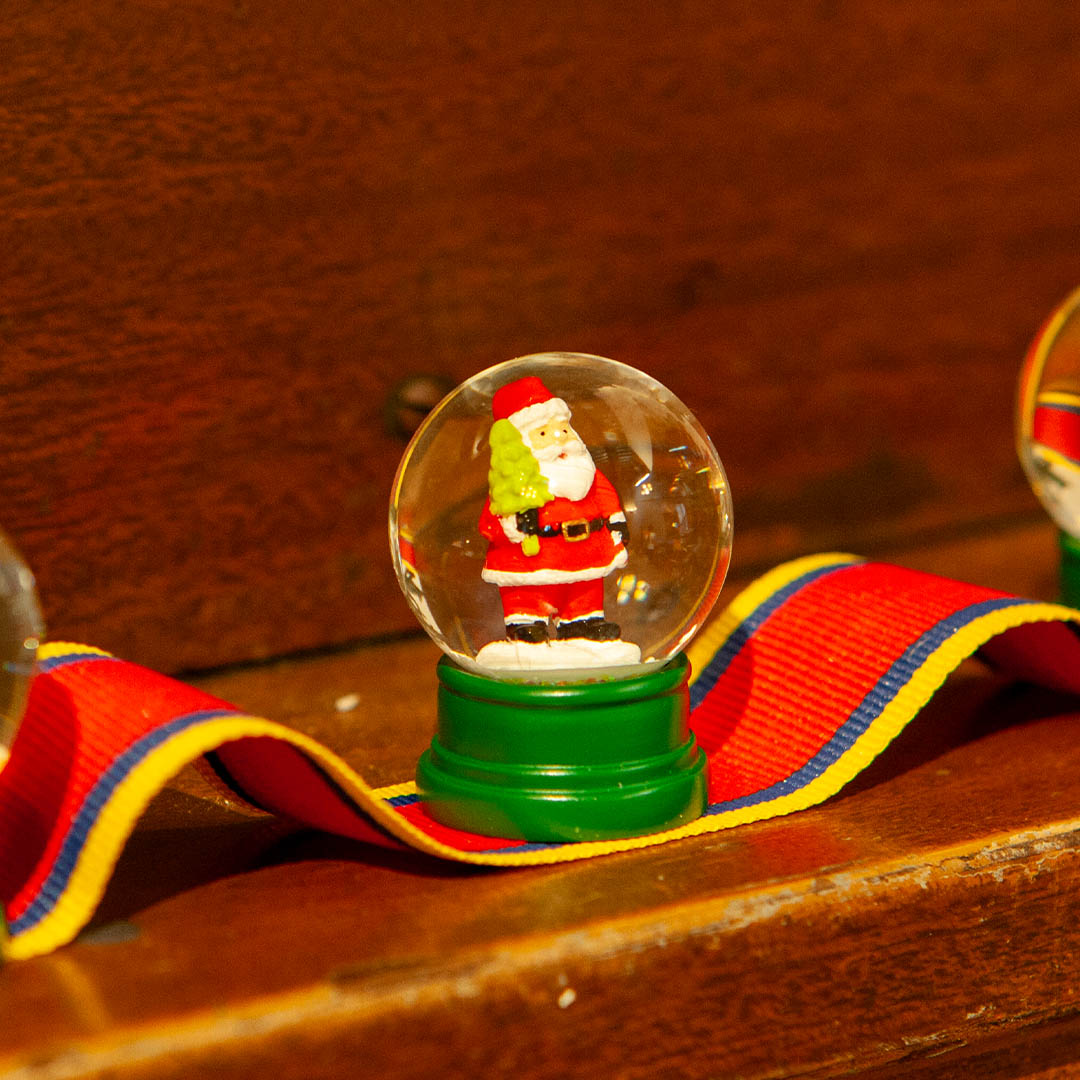 MICROGLOBE SANTA