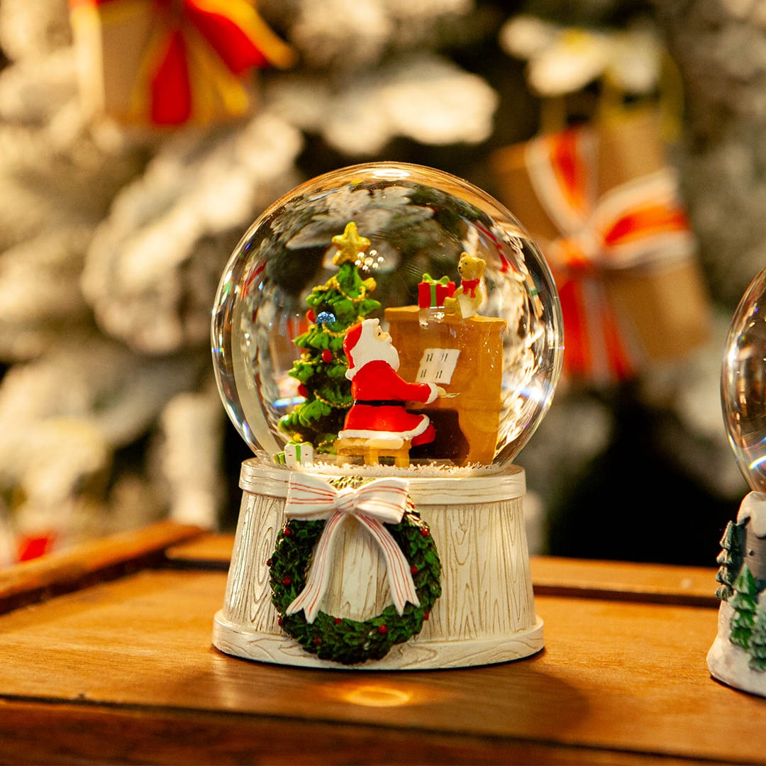 SNOWGLOBE MELODY PIANIST