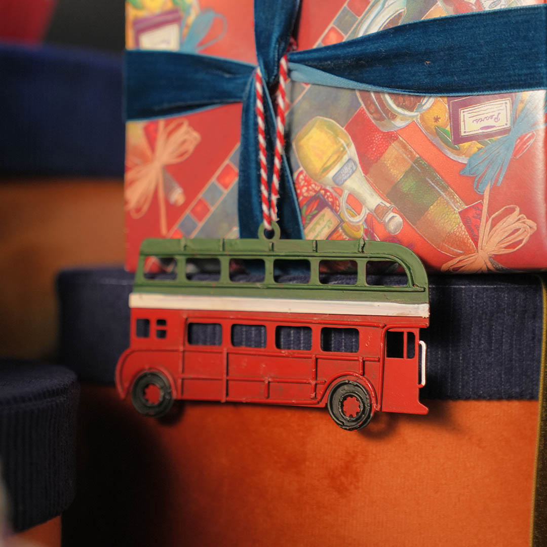 METAL ORNAMENT CAR C