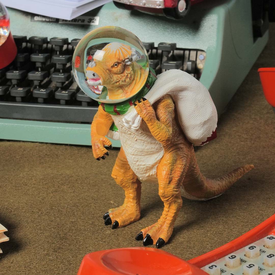 DINOGLOBE PACHYCEPHALOSAURUS