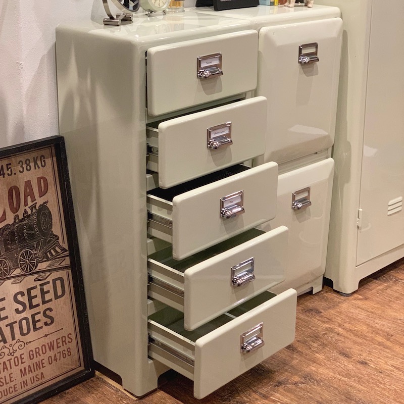 5 DRAWERS CHEST IVORY