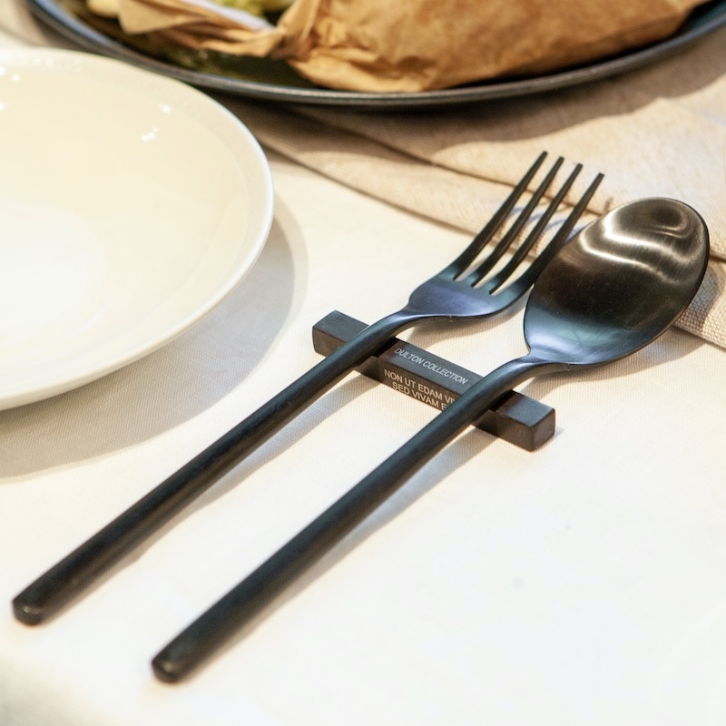 CUTLERY REST SQUARE BLACK