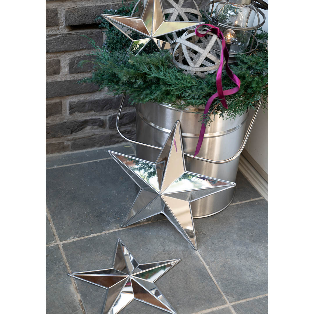WALL MOUNTED STAR L