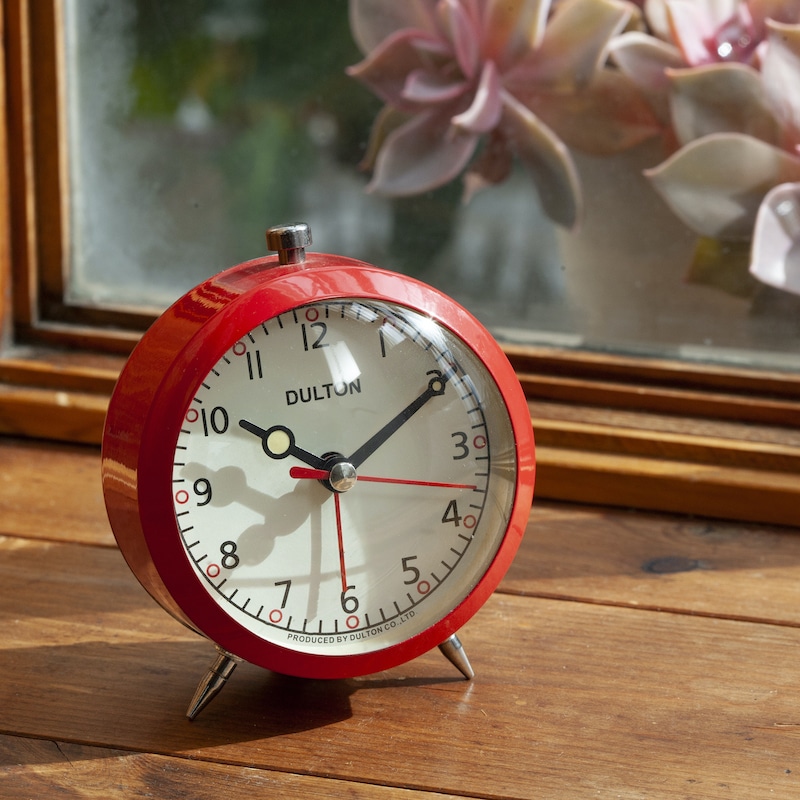 ALARM CLOCK RED