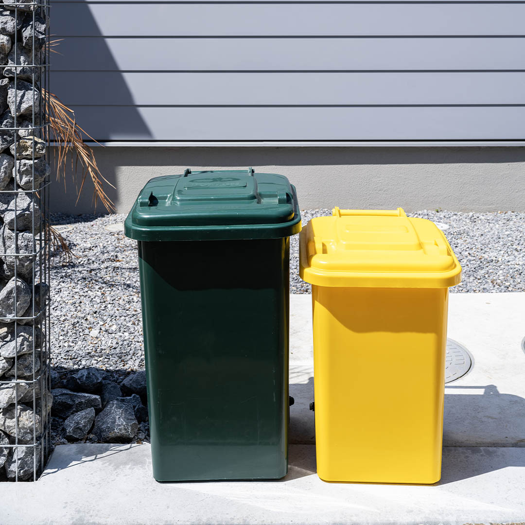 PLASTIC TRASH CAN 65L GREEN