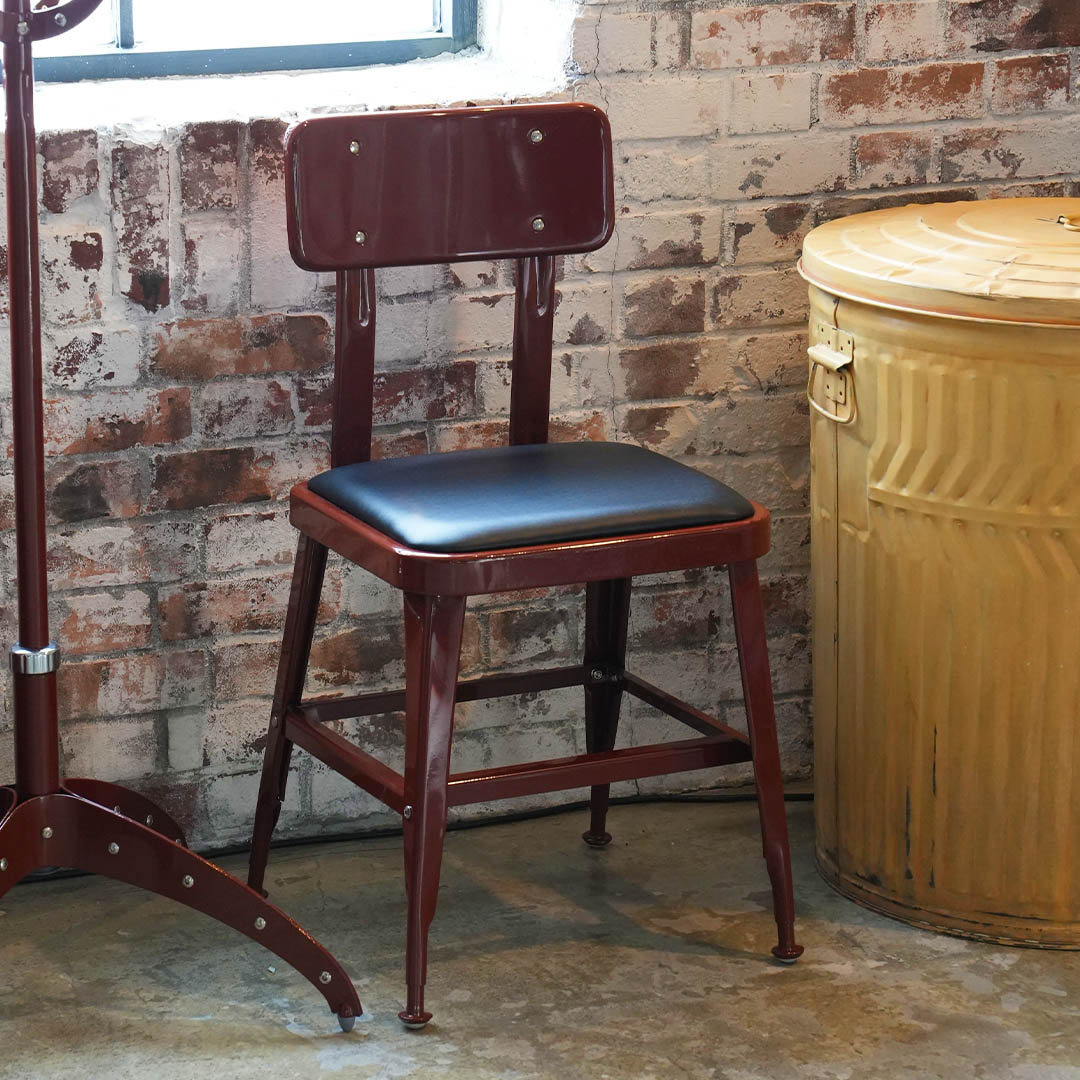 STANDARD CHAIR BRICK BROWN