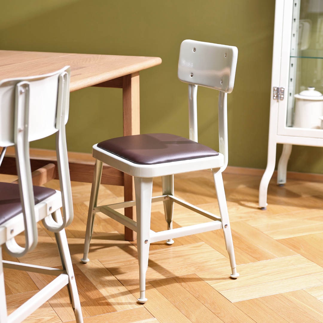 STANDARD CHAIR IVORY