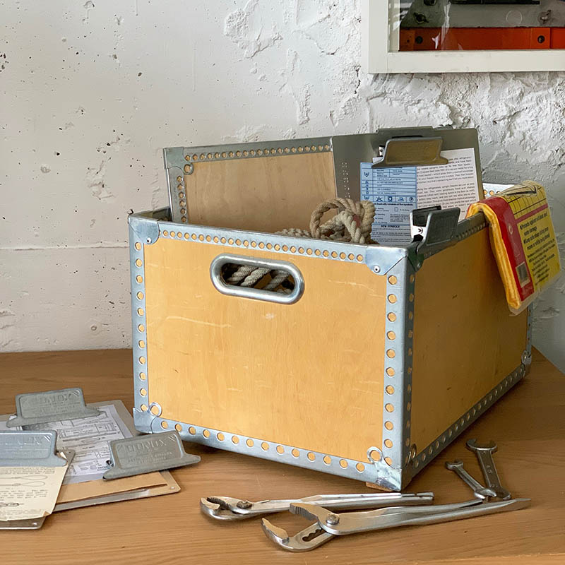 WOODEN BOX L