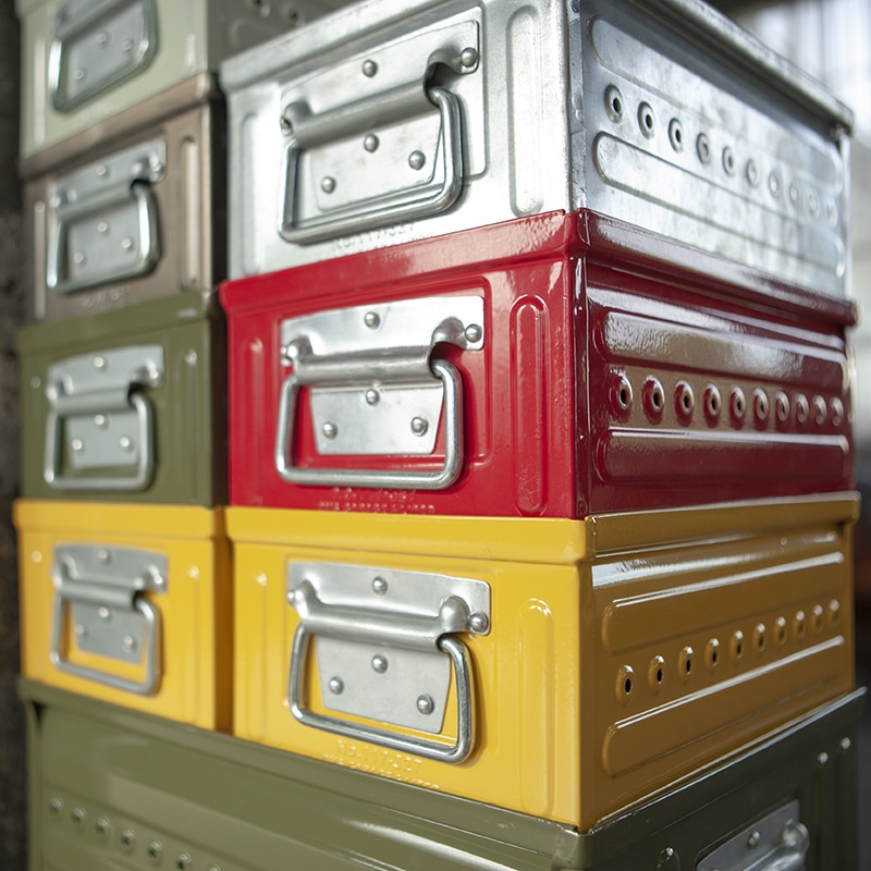 D.M.S "GARAGE" 6L RED