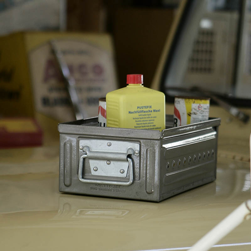 D.M.S ''GARAGE'' 6L RAW