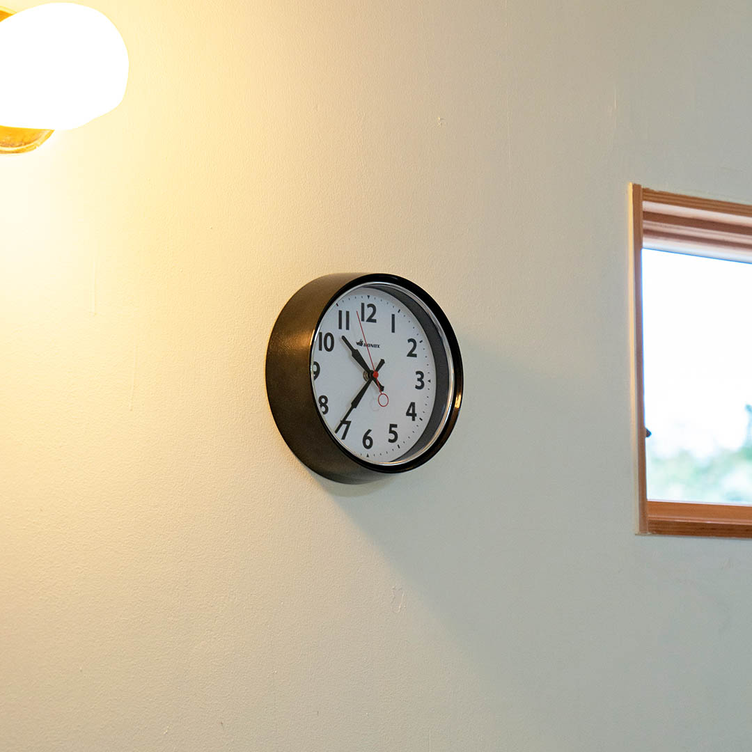 WALL CLOCK BLACK