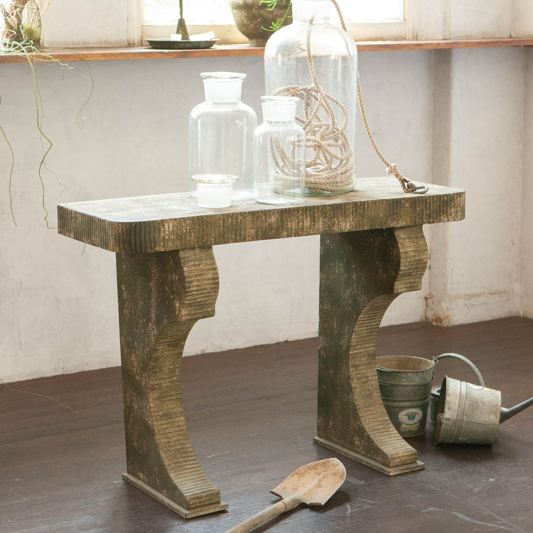 MOSS IRON TABLE 900