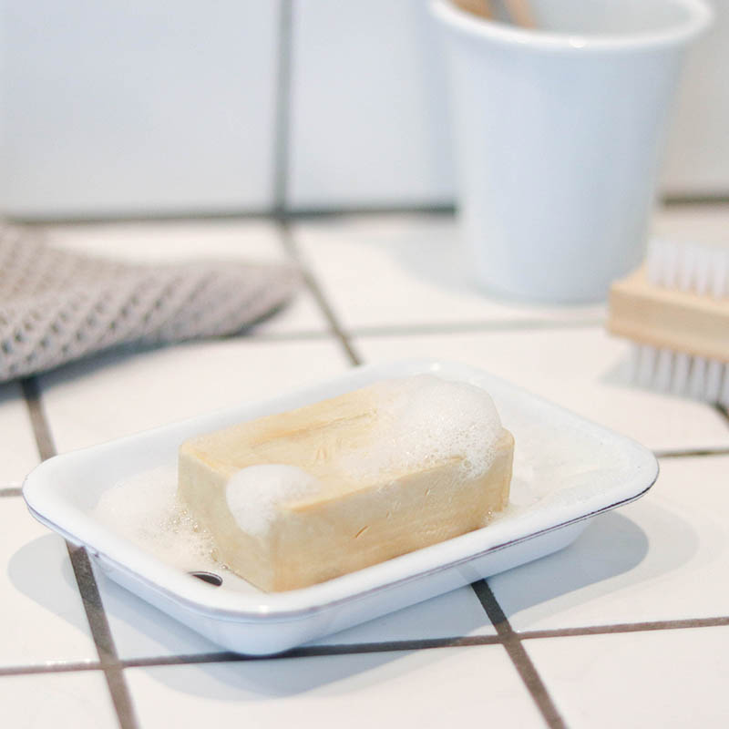 ENAMELED SOAP DISH