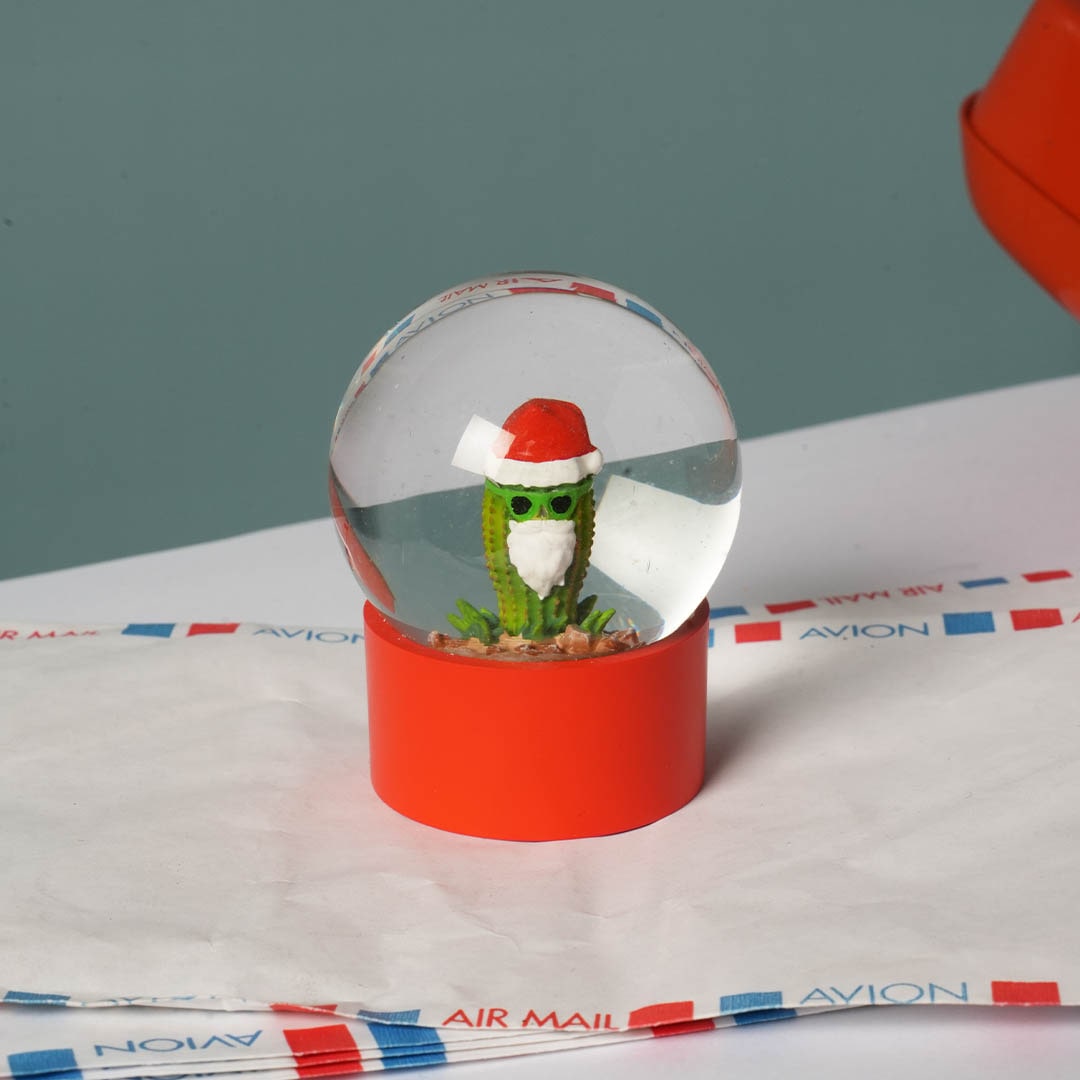 WATER GLOBE SANGLATUS RED