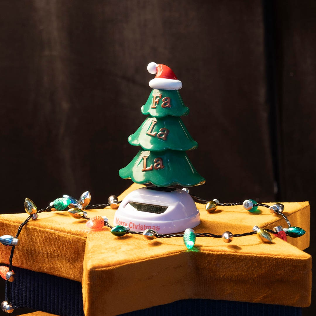 SOLAR DANCER CHRISTMAS TREE