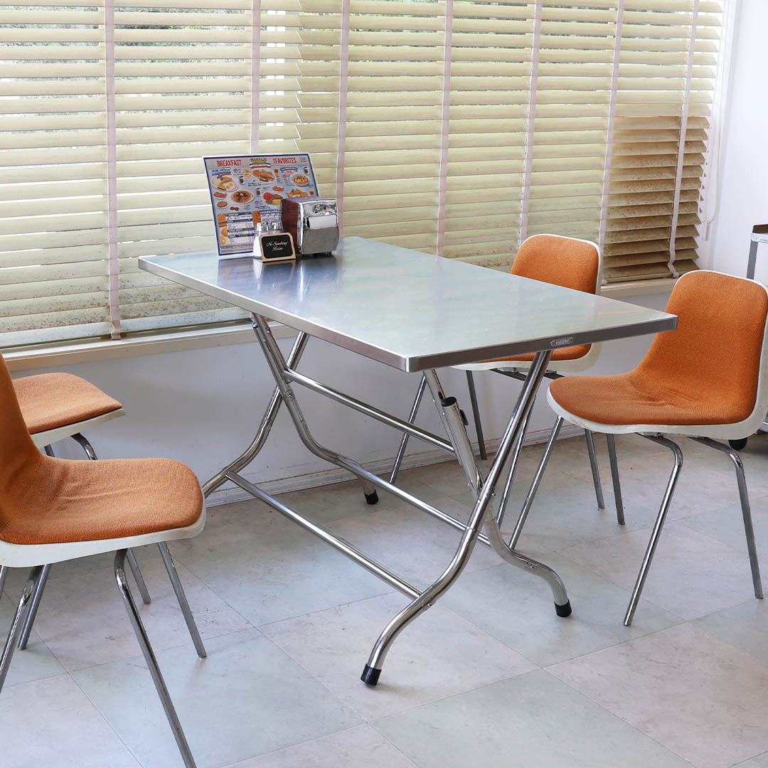 STAINLESS FOLDING TABLE 1200×700