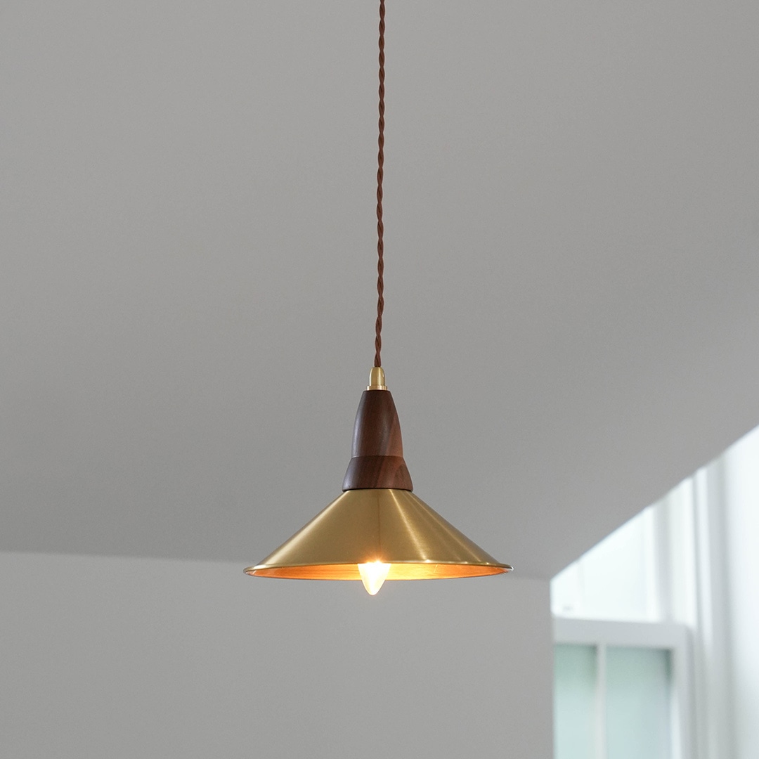 BRASS PENDANT LAMP HORN