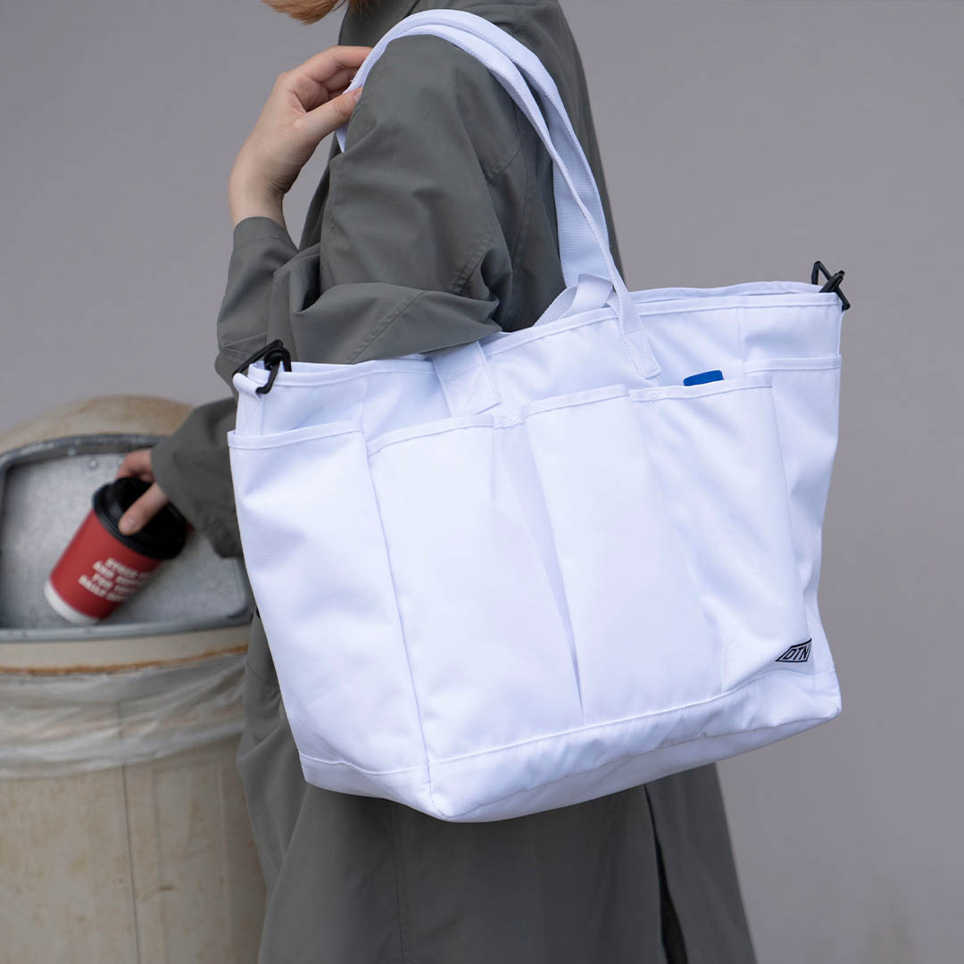 DTN TOTEBAG WHITE