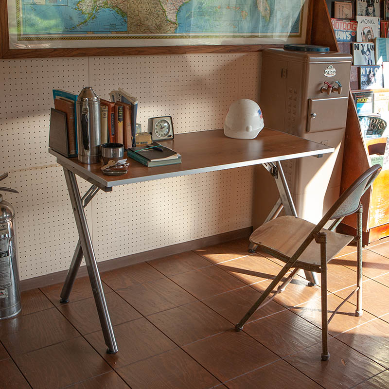 WORKING DESK RAW