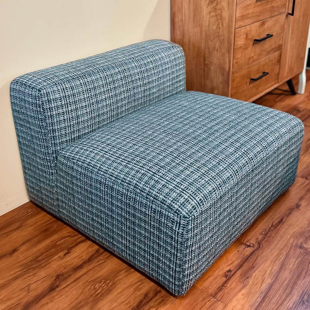 ARMLESS SOFA TWEED BLUE