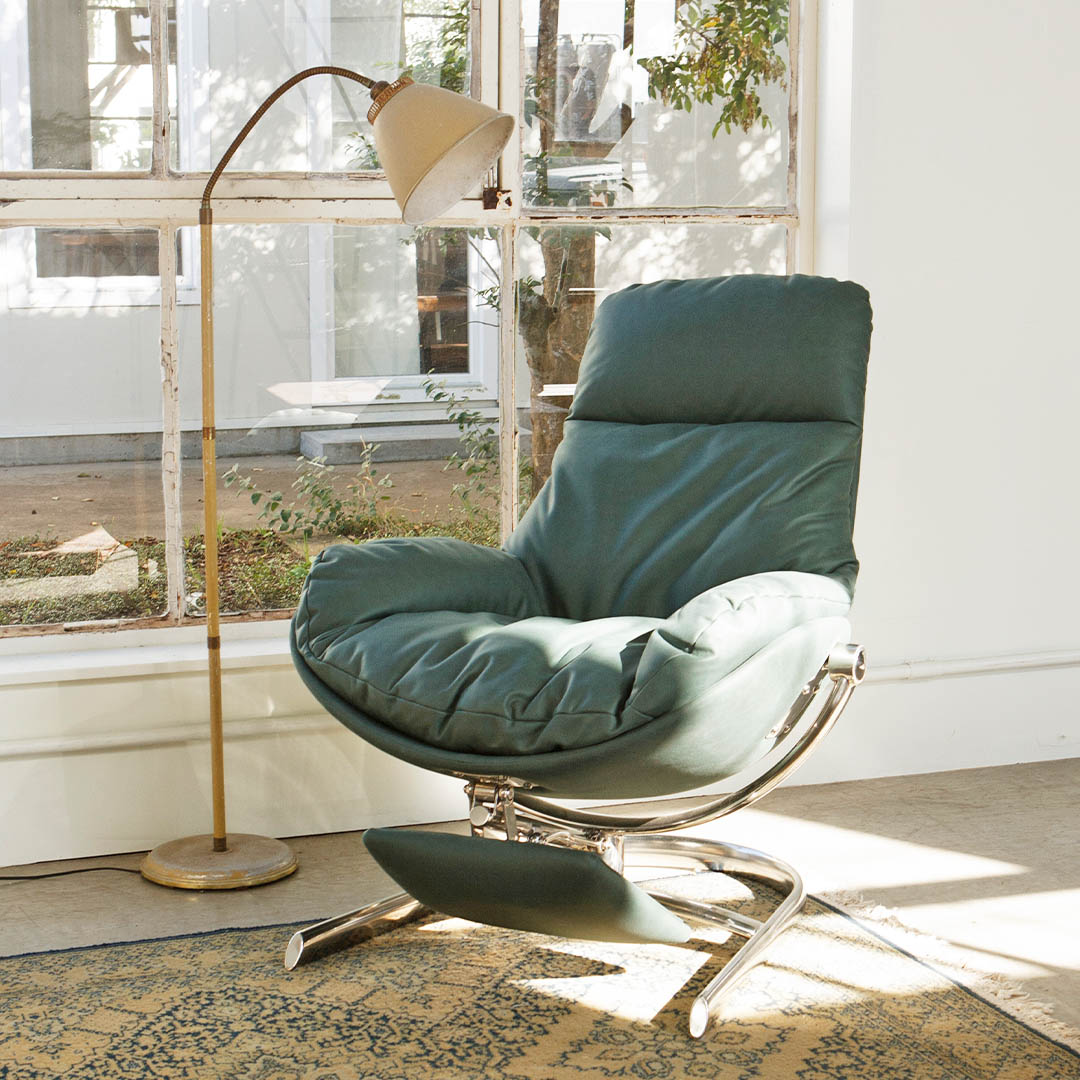 CF LOUNGE CHAIR