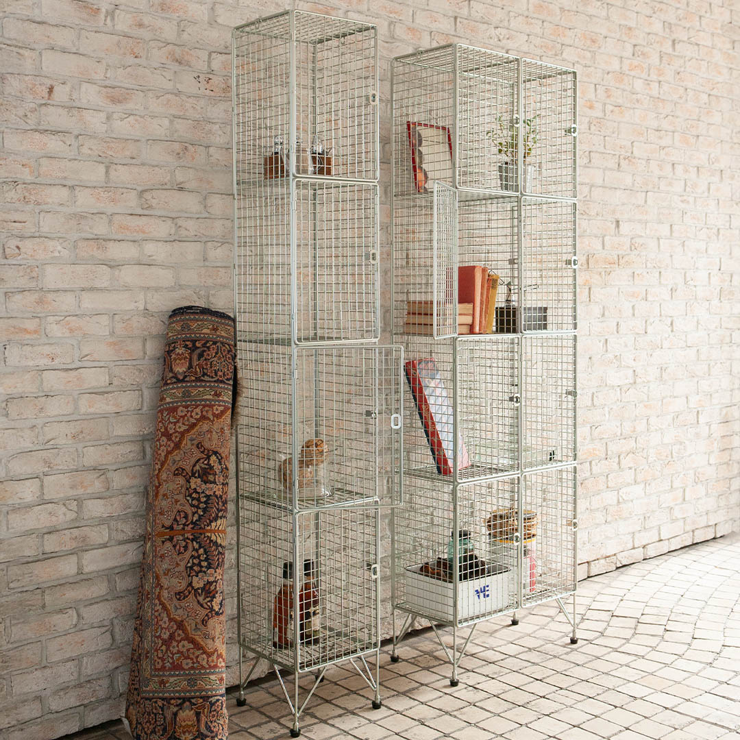 WIRE LOCKER 2 COLUMNS BY 4 LAYERS