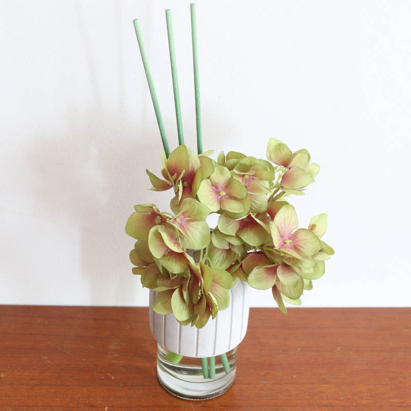 AROMA DIFFUSER HYDRANGEA GREEN/BLACK TEA&CARDAMON