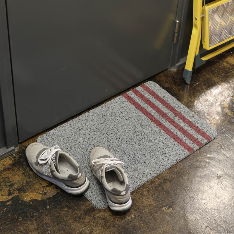 PVC MAT GRAY/RED 400×600