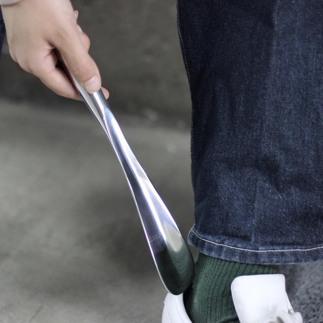 SHOEHORN S