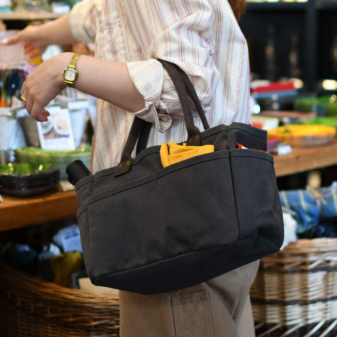 1 MILE TOTE BAG CHARCOAL GRAY