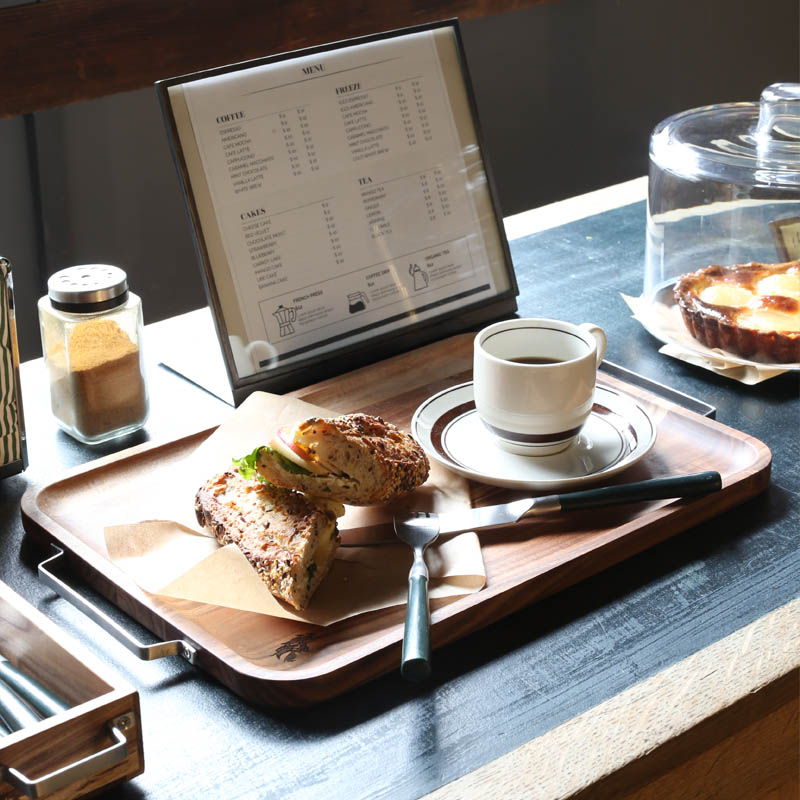 ACACIA TRAY WITH METAL HANDLE RECTANGLE L