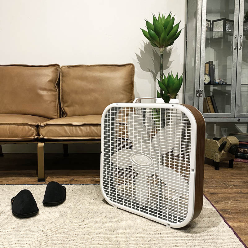 LASKO BOX FAN WALNUT