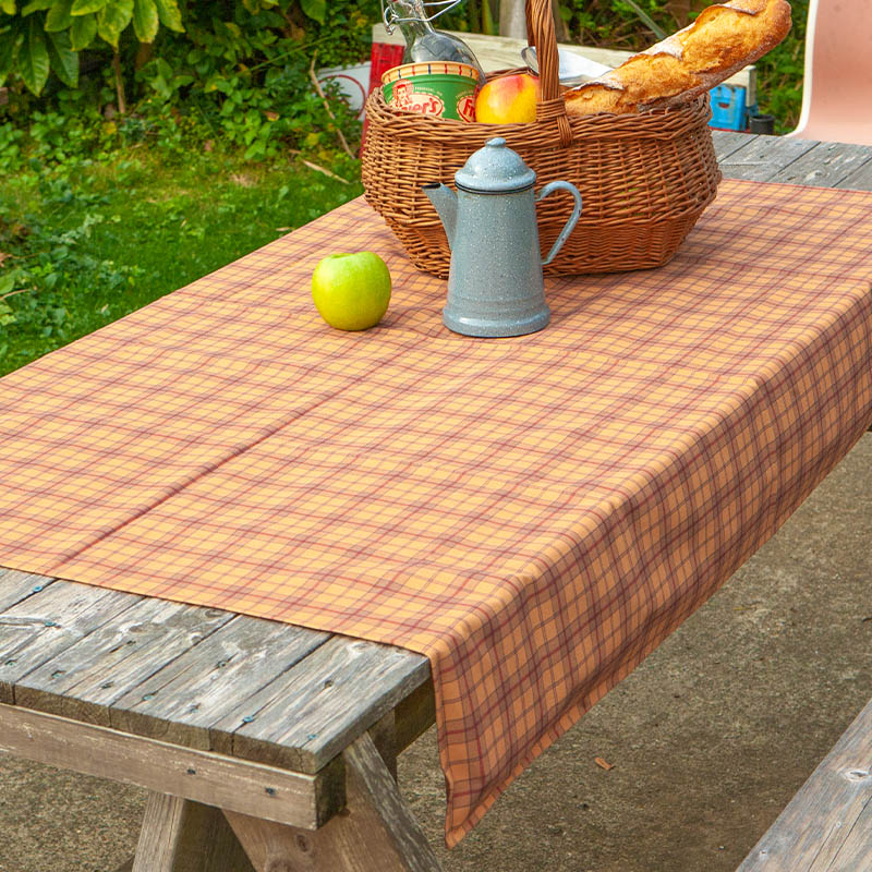 PLAID PRINT TABLECLOTH MUSTARD