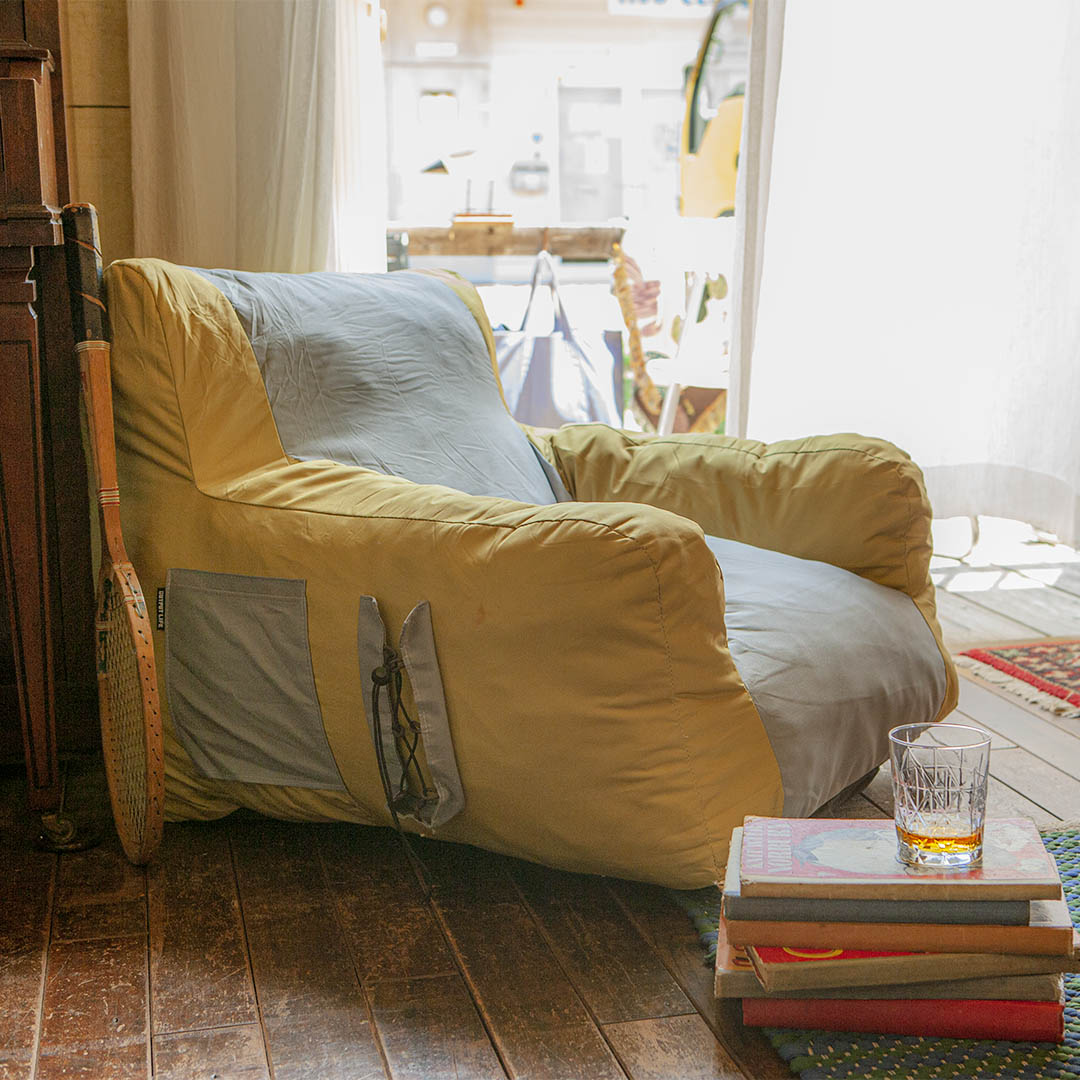GARDEN SOFA SAND YELLOW/DARK GRAY
