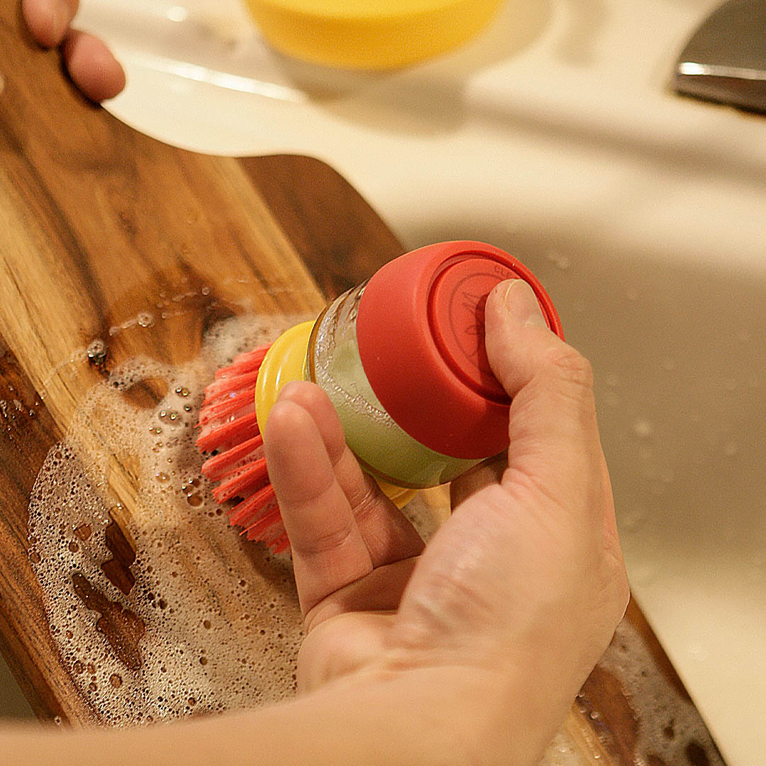 DISPENSER BRUSH WITH TRAY REDYELLOW