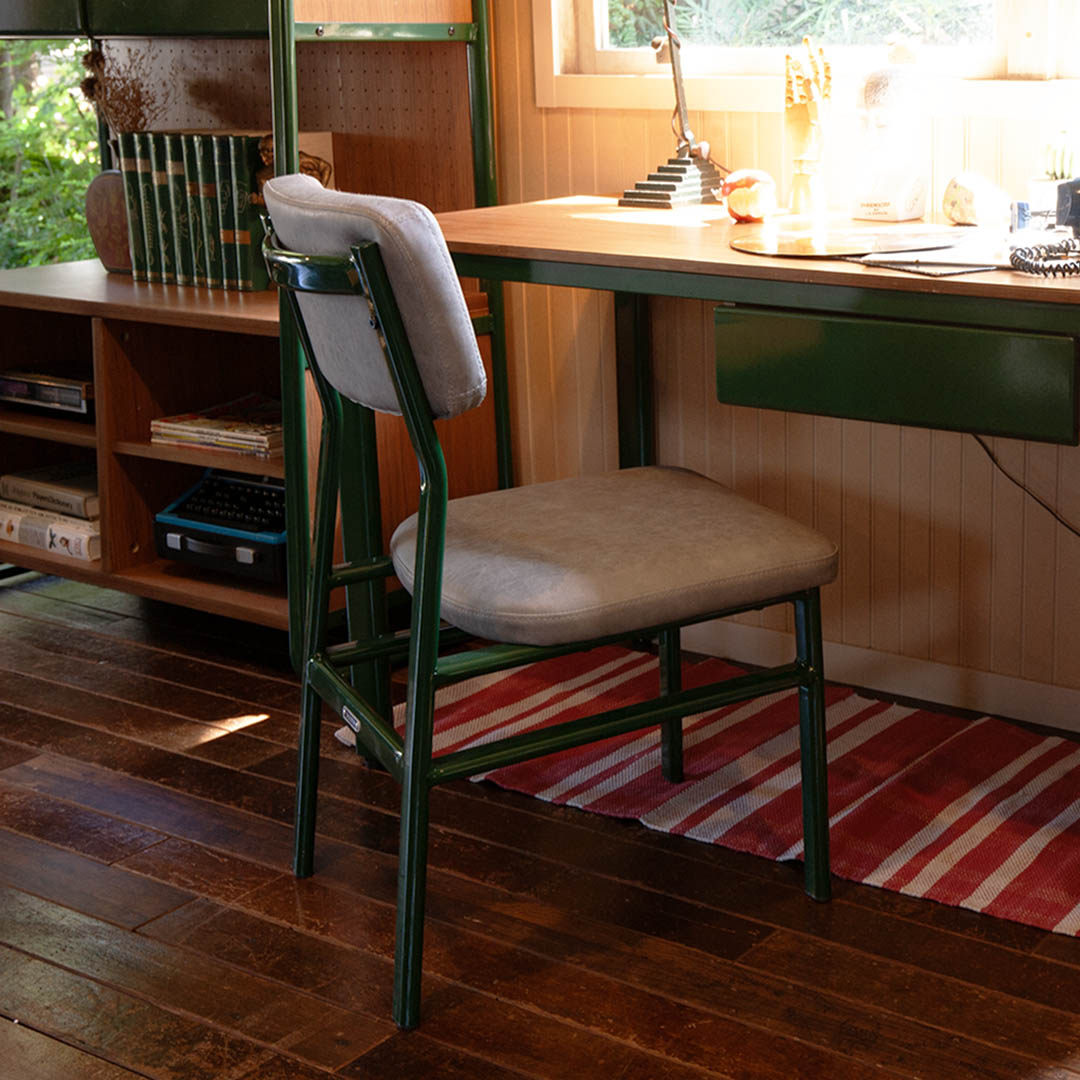 DOER'S CHAIR STONE GRAY