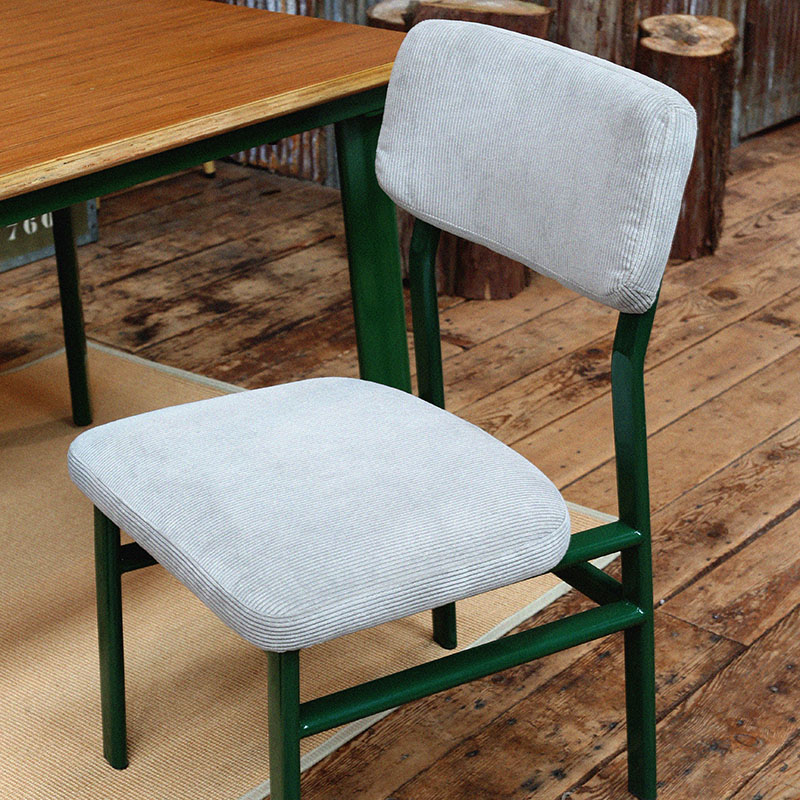 DOER'S CHAIR GRAY