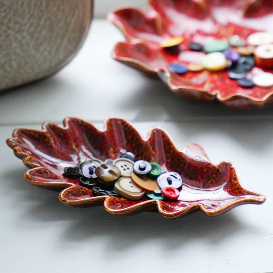 OAK LEAF DECOR PLATE