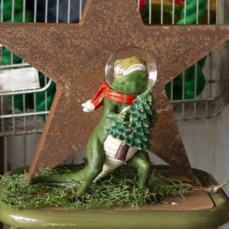 GLOBE DINOSAUR HOLD ON TREE