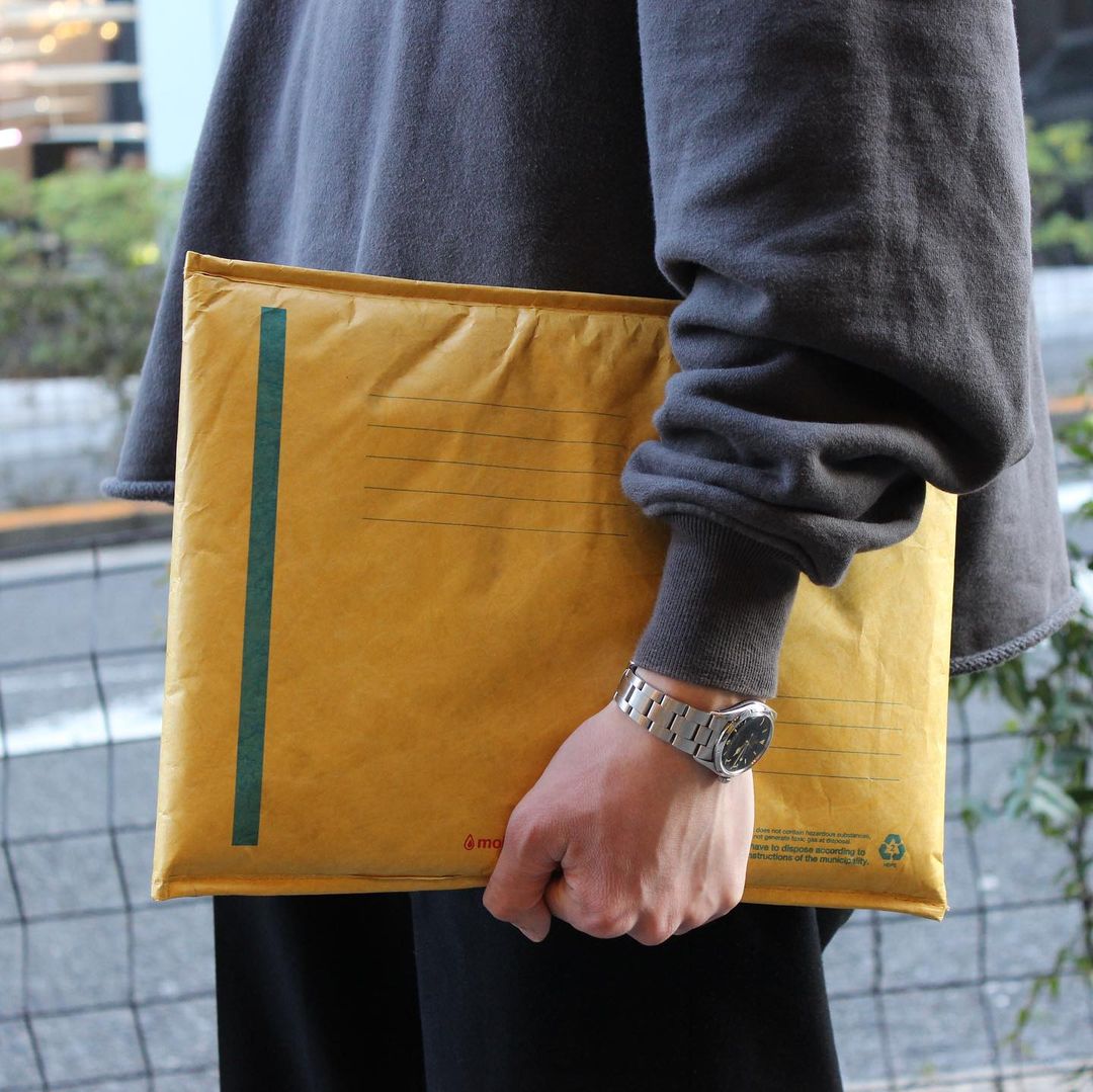 PADDED ENVELOPE BAG FOR "13 INCH LAPTOP"