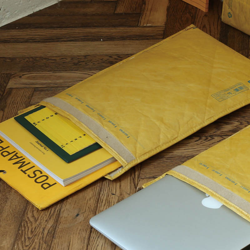 PADDED ENVELOPE BAG FOR "15 INCH LAPTOP"