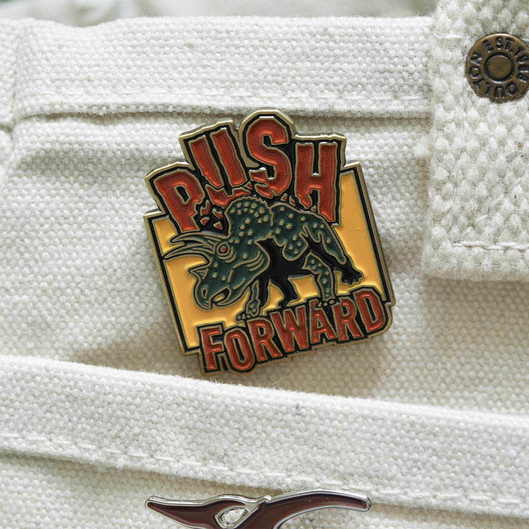 PINS PUSH FORWARD TRICERATOPS