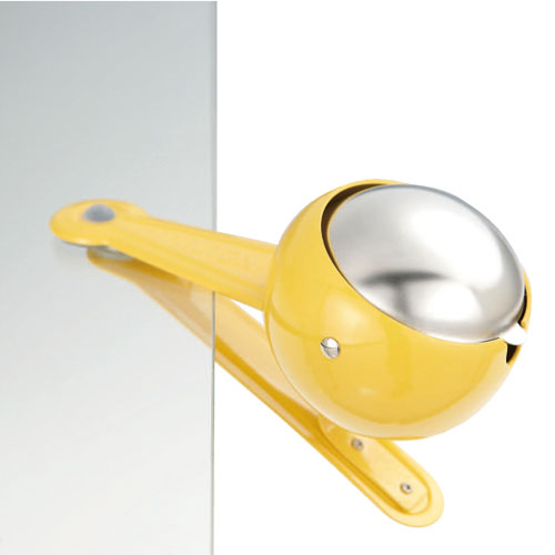 WINDPROOF CLIP ASHTRAY YELLOW