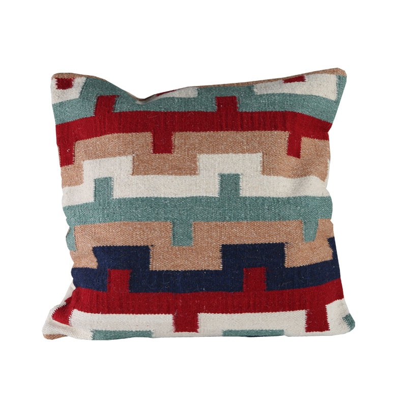 CUSHION F 600x600