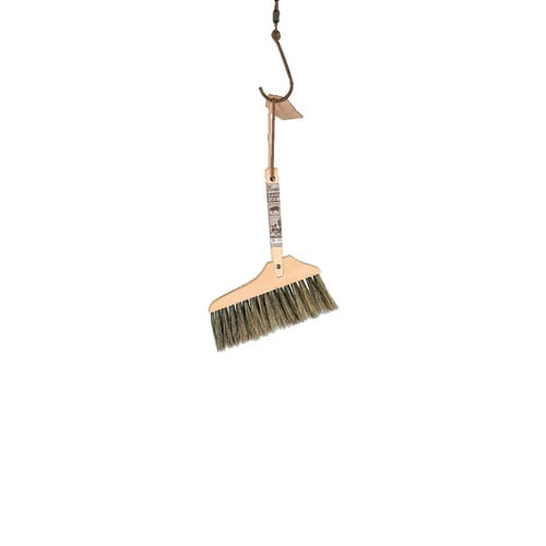 HAND BROOM