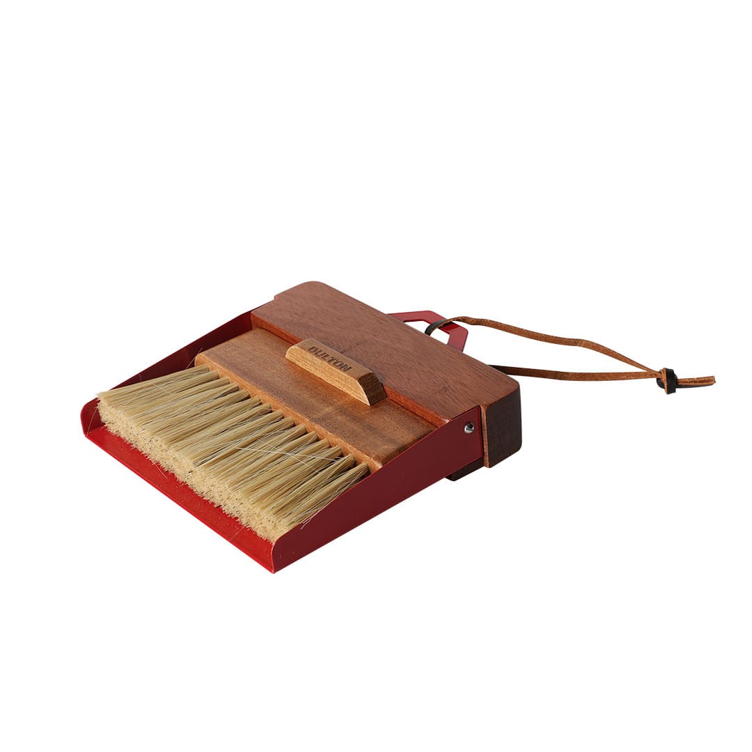 DUSTPAN & BRUSH RED