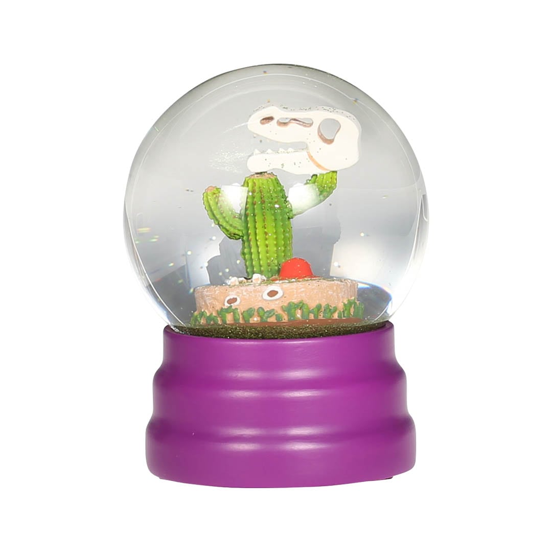 WATER GLOBE SKULL ON THE CACTUS