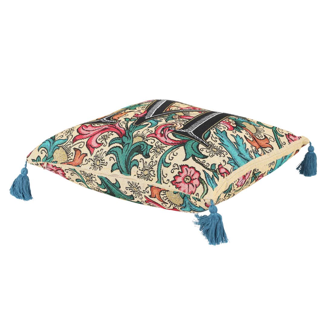 JACQUARD CUSHION M